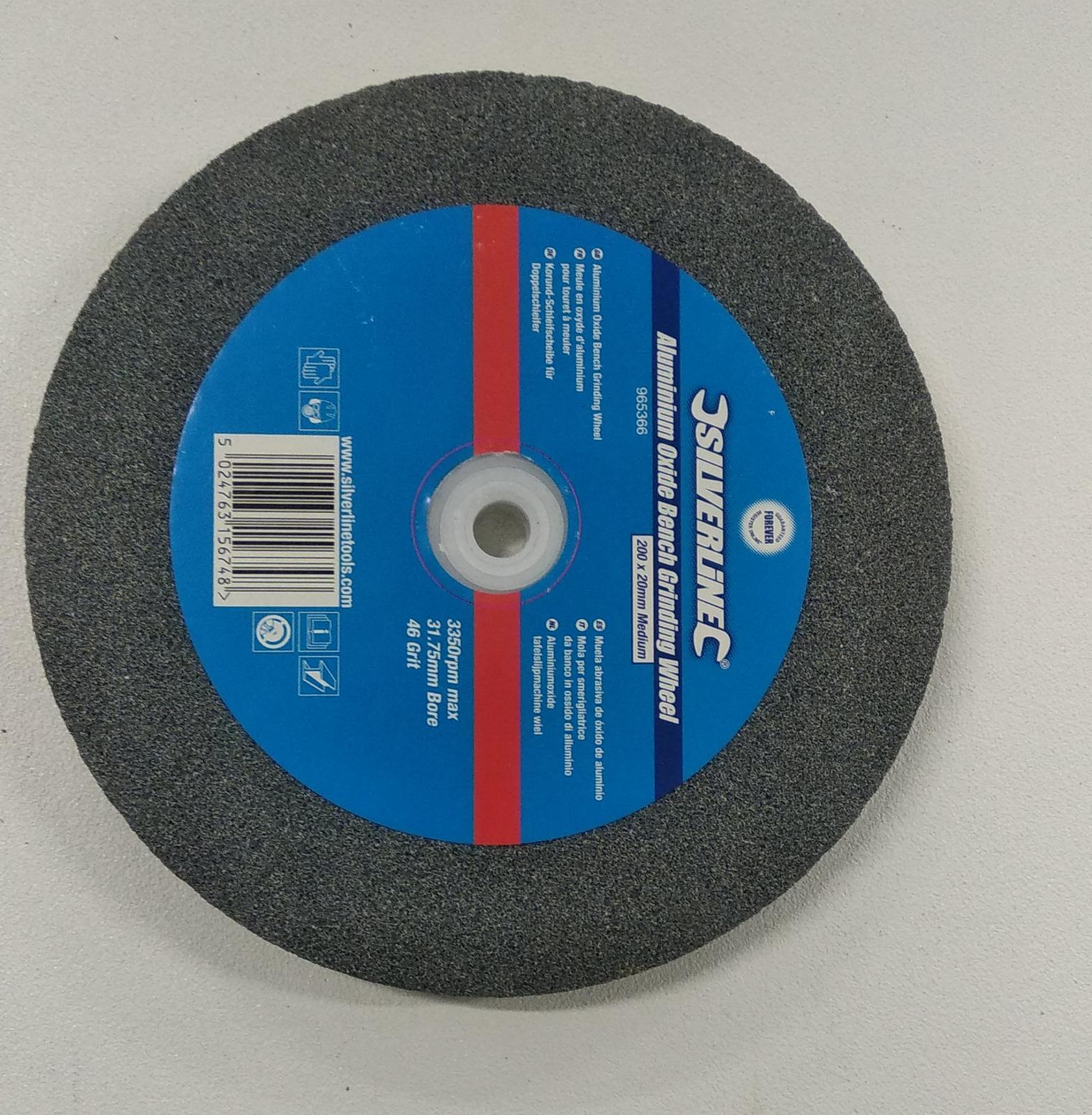 Mola per smerigliatrice da banco in carburo di silicio verde Silverline 150e200 x 20mm Silverline